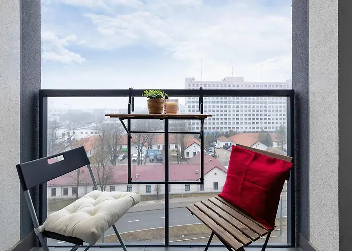 Modern And Bright Apartment With Air Conditioning & Parking By Noclegi Renters